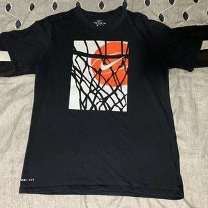 The NIKE Tee Men's Large L Basketball T Shirt
